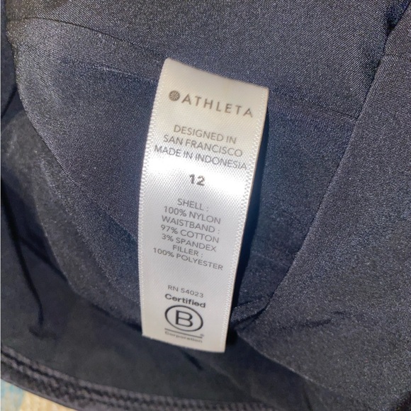 NWT - Athleta Quilted Lodge Skirt - Picture 6 of 7